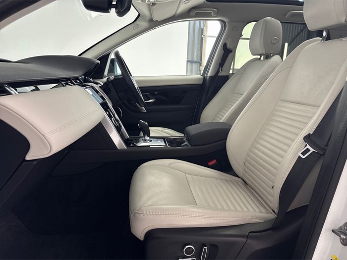 Land Rover Discovery Sport 2022