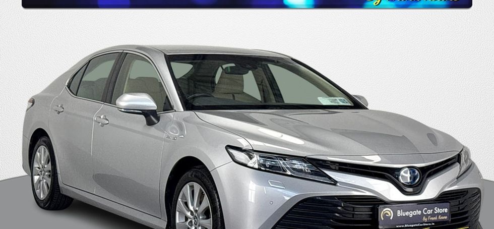 Toyota Camry 2019