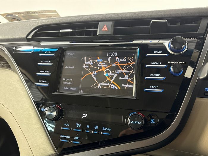 Toyota Camry 2019