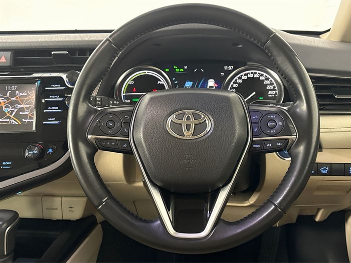Toyota Camry 2019