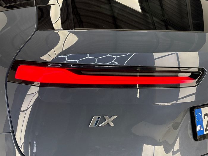 BMW IX 2022