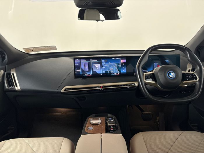 BMW IX 2022