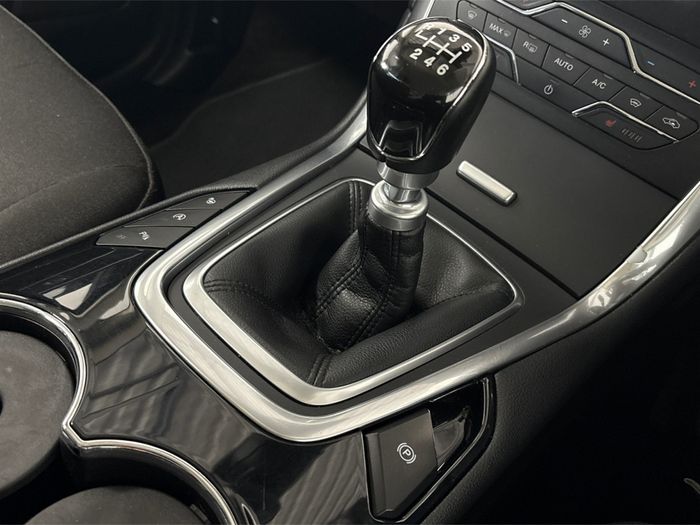 Ford Galaxy 2019