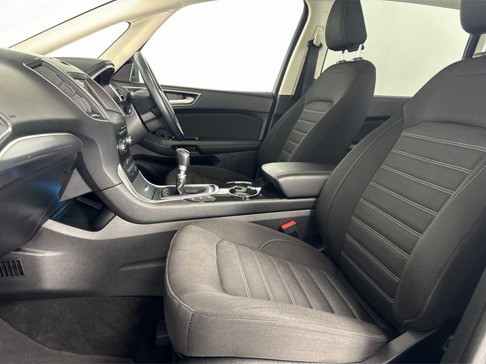 Ford Galaxy 2019
