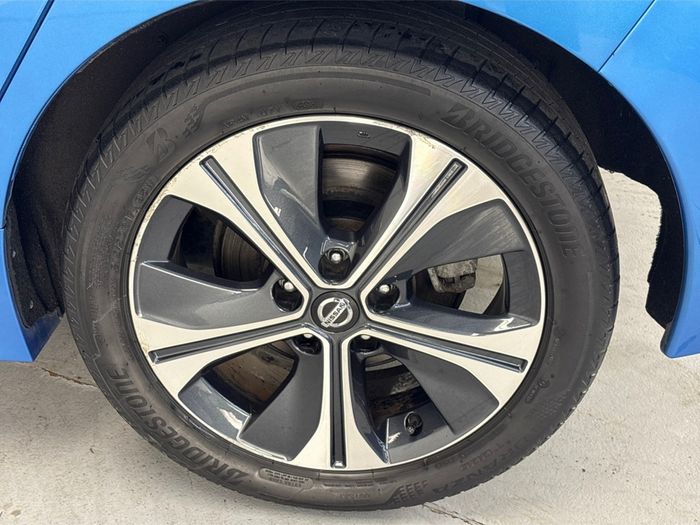 Nissan Leaf 2021