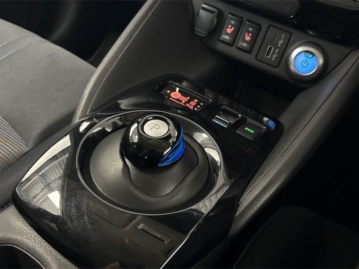 Nissan Leaf 2021