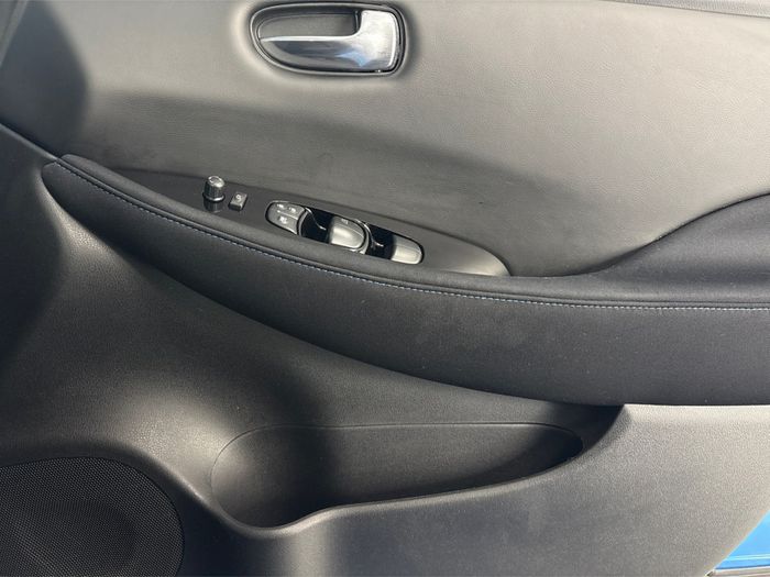 Nissan Leaf 2021