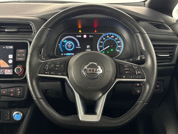 Nissan Leaf 2021