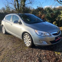 Opel Astra 2012