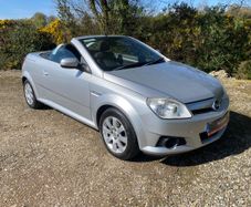 Opel Tigra 2008