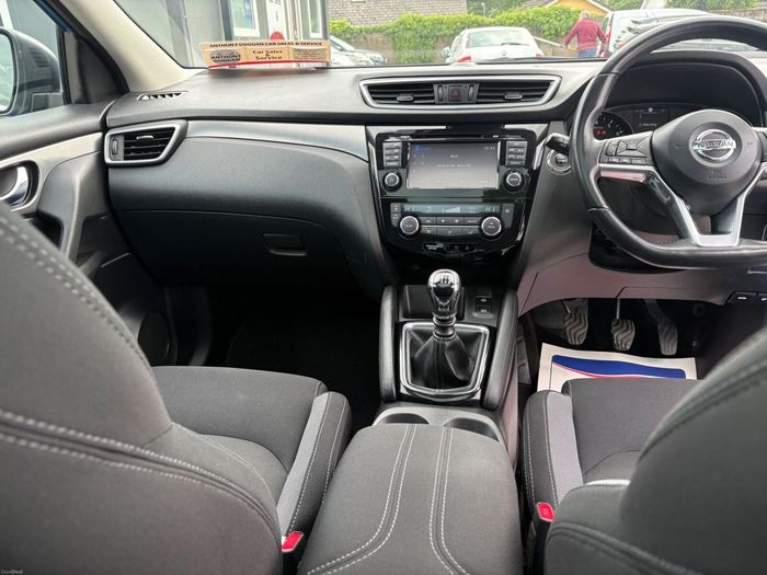 Nissan QASHQAI 2018
