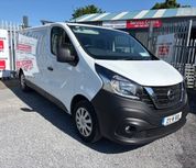 Nissan NV300 2021