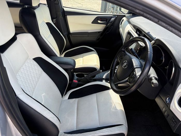Toyota Auris 2017