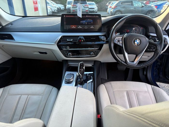 BMW 5 Series 2022