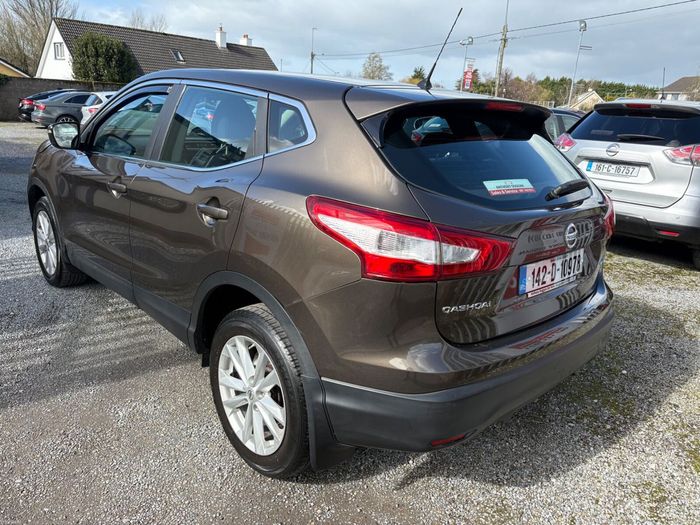 Nissan QASHQAI 2014
