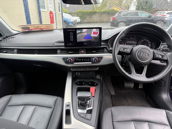 Audi A4 2023
