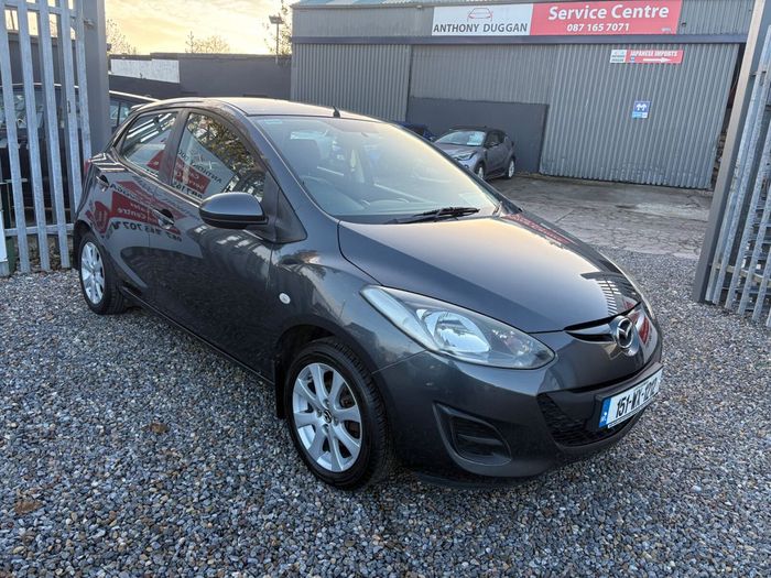Mazda 2 2015