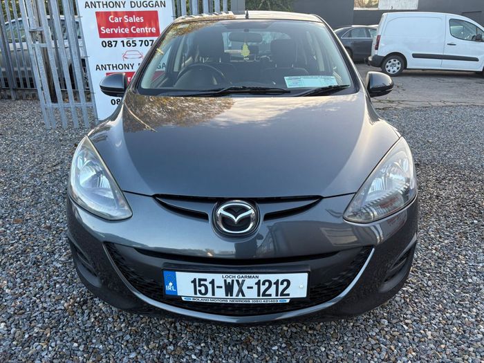 Mazda 2 2015