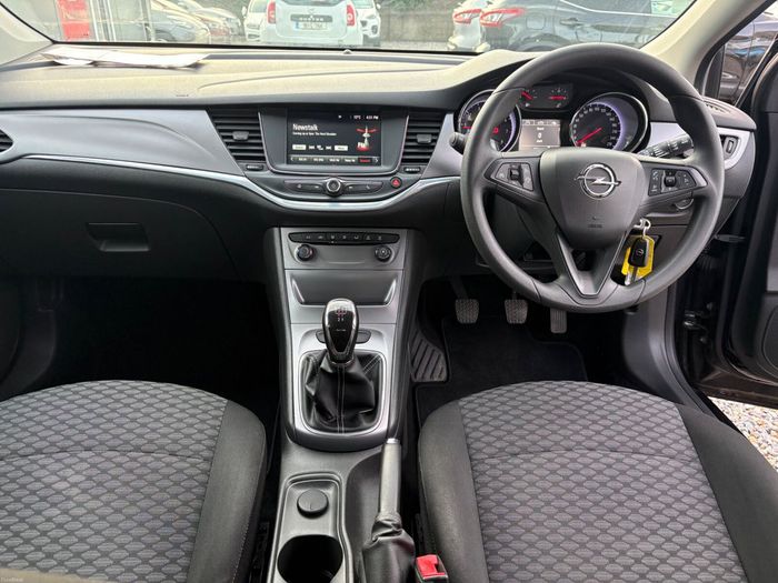 Opel Astra 2018
