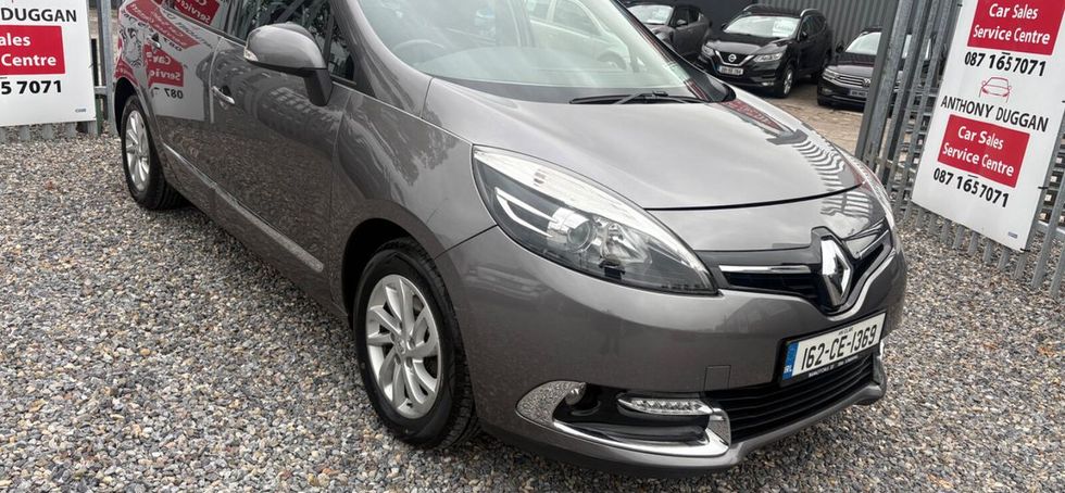 Renault Grand Scenic 2016