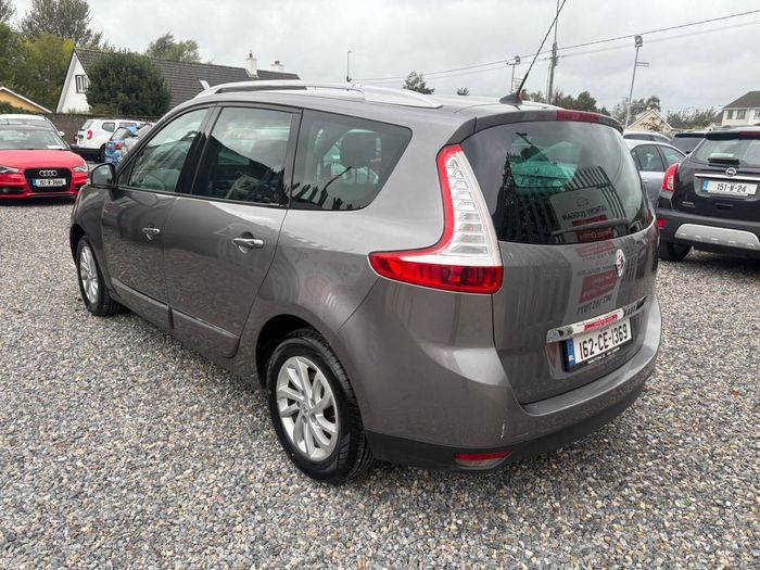 Renault Grand Scenic 2016