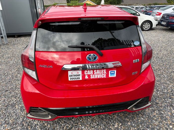 Toyota Aqua 2015