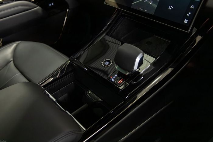 Land Rover Range Rover Sport 2025