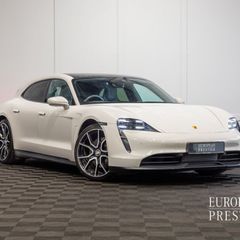 Porsche Taycan 2023