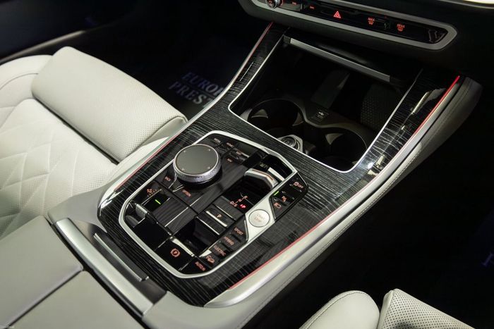 BMW X5 2024