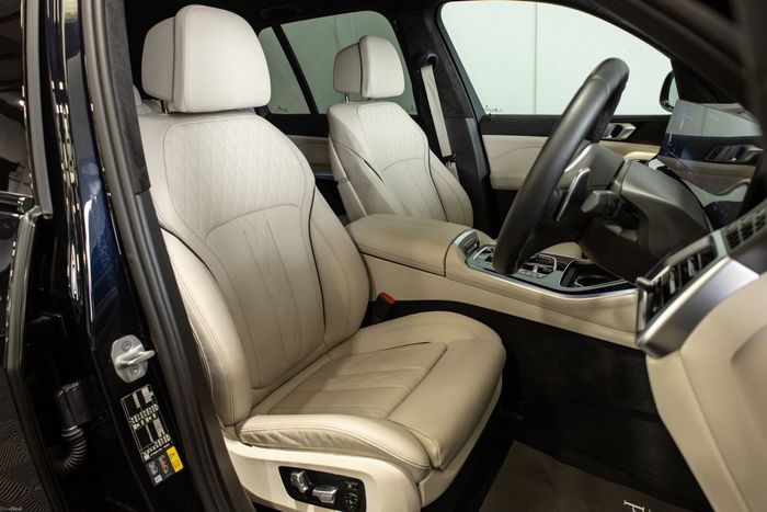 BMW X5 2025