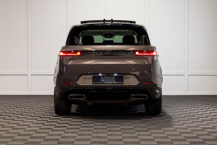 Land Rover Range Rover Sport 2024