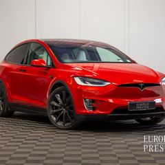 Tesla Model X 2019