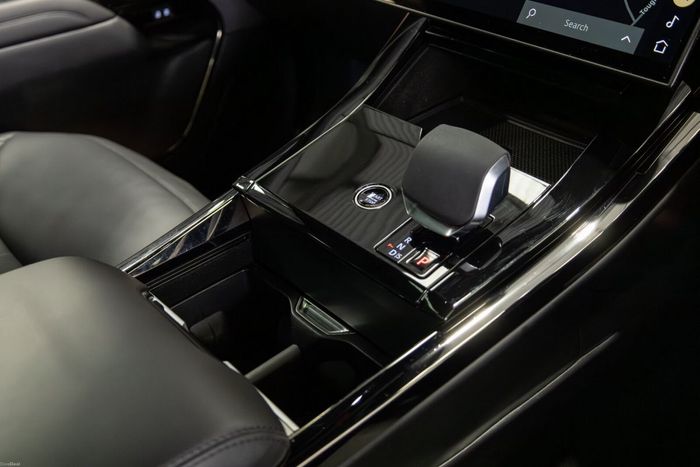 Land Rover Range Rover Sport 2024