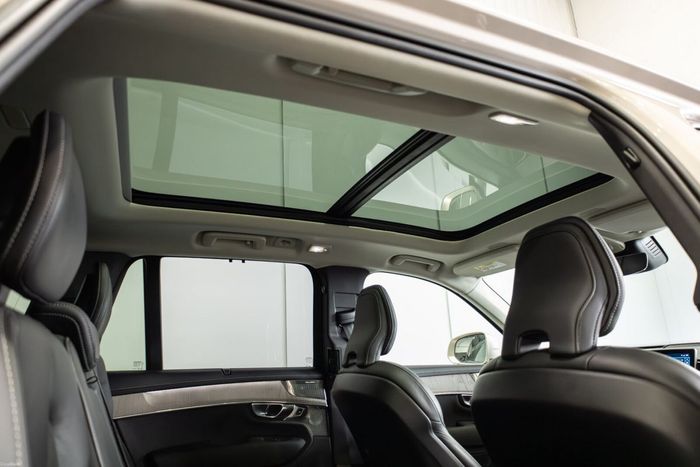 Volvo XC90 2025