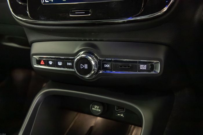Volvo XC40 2022