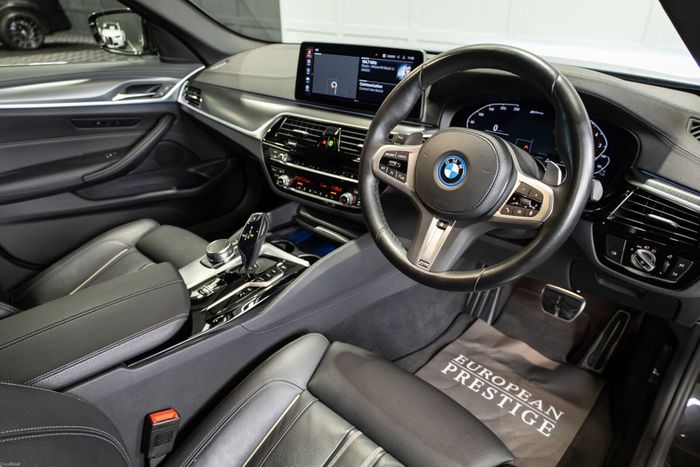 BMW 5 Series 2023