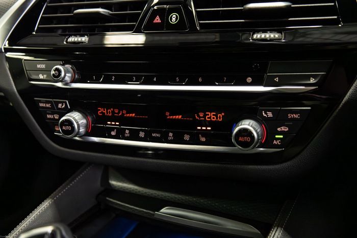 BMW 5 Series 2023