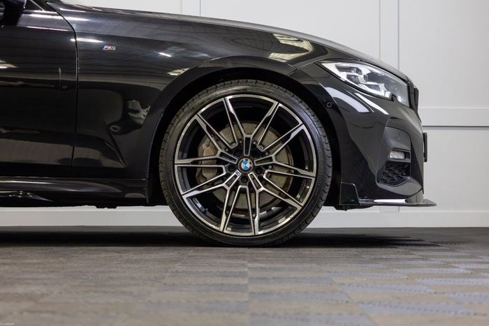 BMW 3 Series 2019