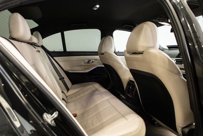 BMW 3 Series 2019