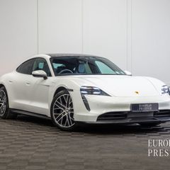 Porsche Taycan 2022