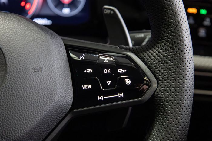 Volkswagen Golf 2021
