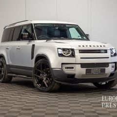 Land Rover Defender 2024