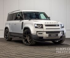 Land Rover Defender 2024