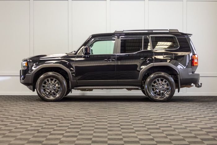 Toyota Landcruiser 2025