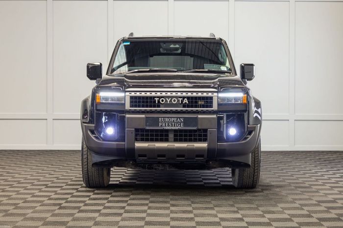 Toyota Landcruiser 2025