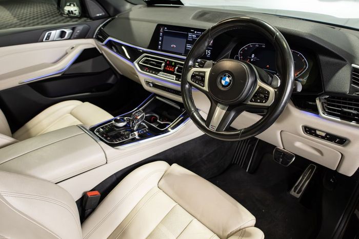 BMW X5 2019