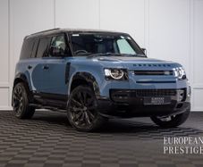 Land Rover Defender 2022
