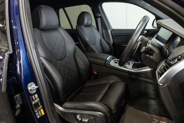 BMW X5 2023