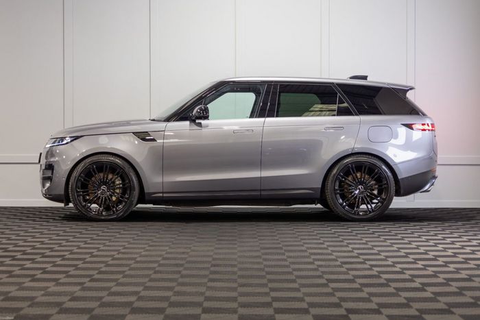 Land Rover Range Rover Sport 2025