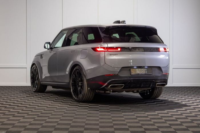 Land Rover Range Rover Sport 2025